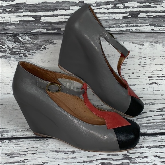 jeffrey campbell wedge shoes